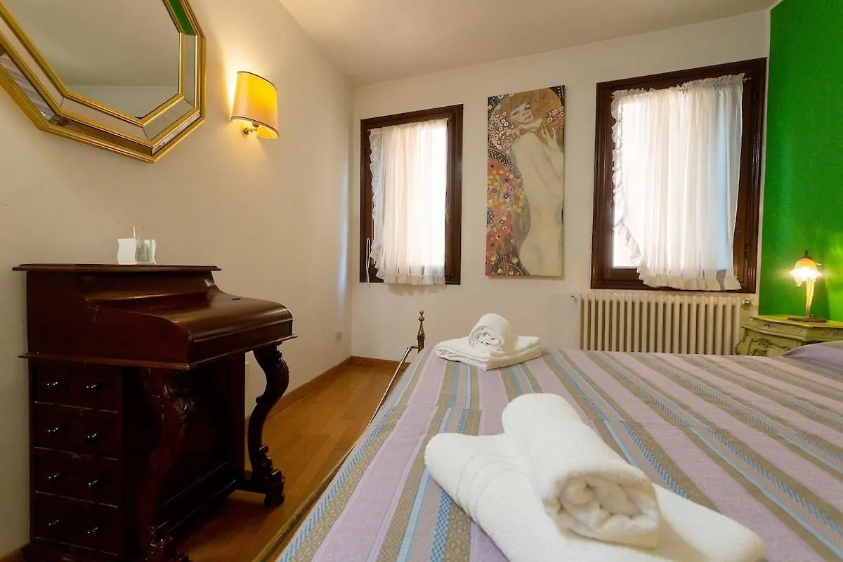 Apartment San Marco Central Venice Italy